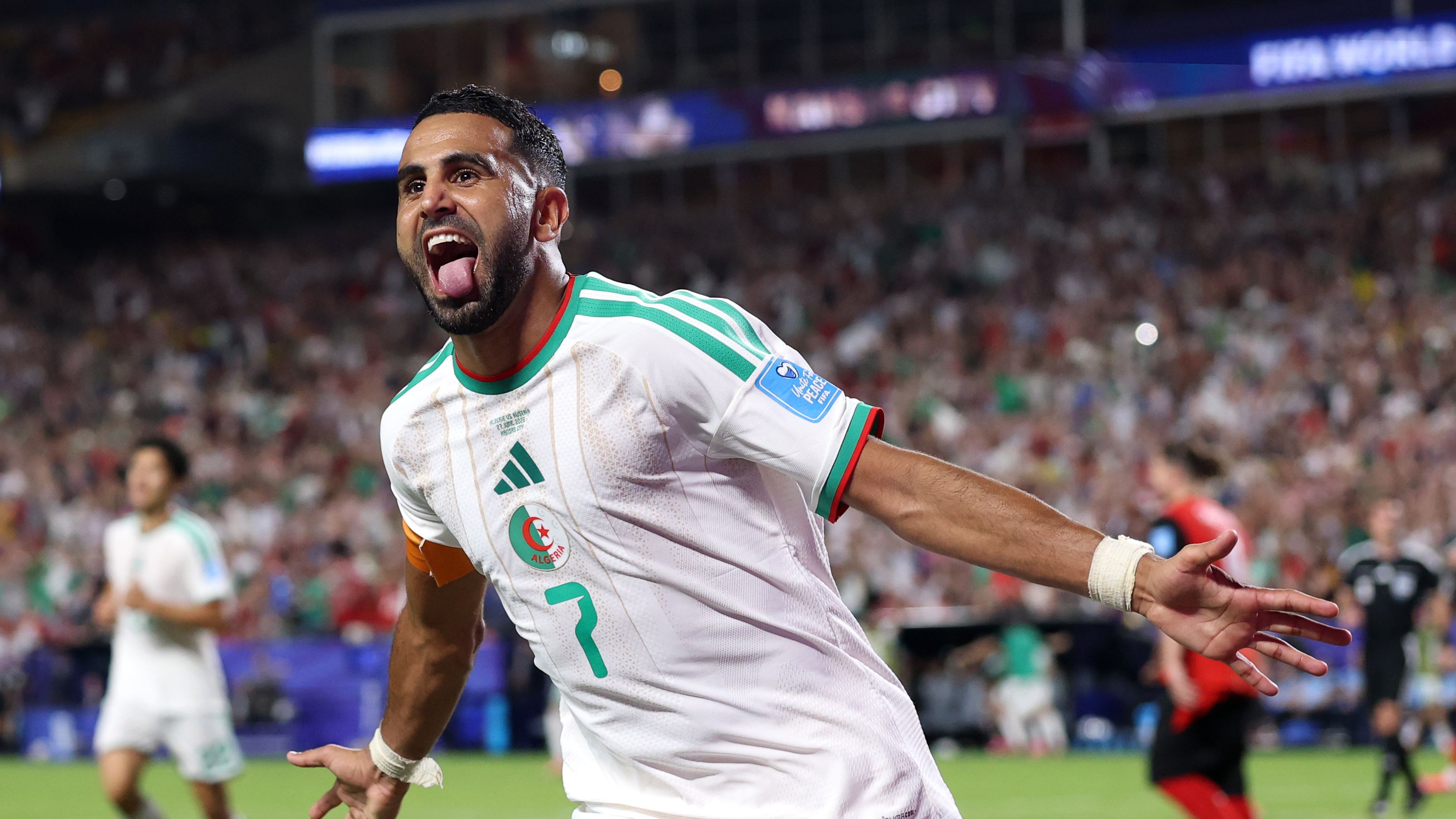 Algerijnse Ster Riyad Mahrez Stopt Bij Nationale Ploeg