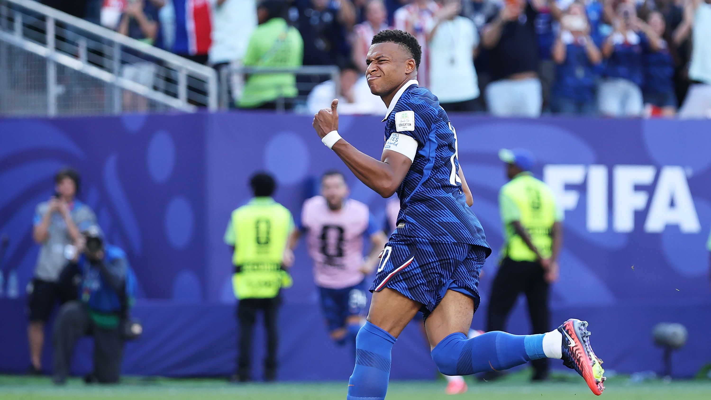Frankrijk naar kwartfinales na overwinning op Paraguay