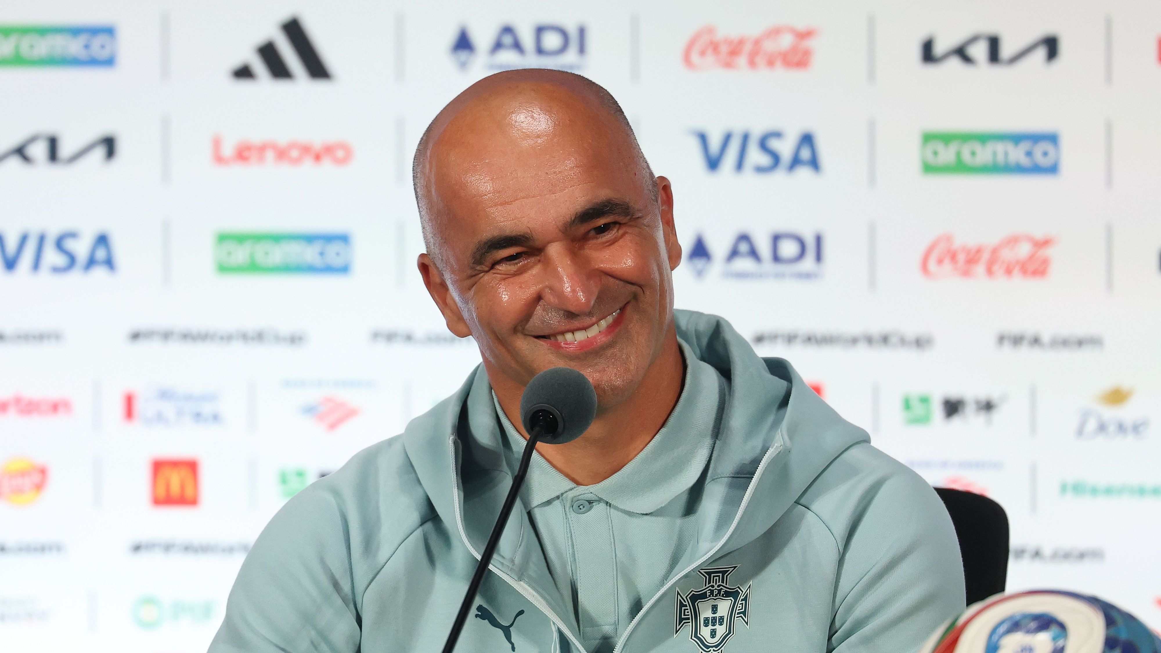 Roberto Martínez’s lawyer plays down reported Netherlands talks
