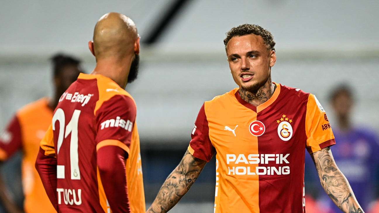 Praatu Komt Ajax te laat? Napoli praat met andere club over transfer van Noa ...