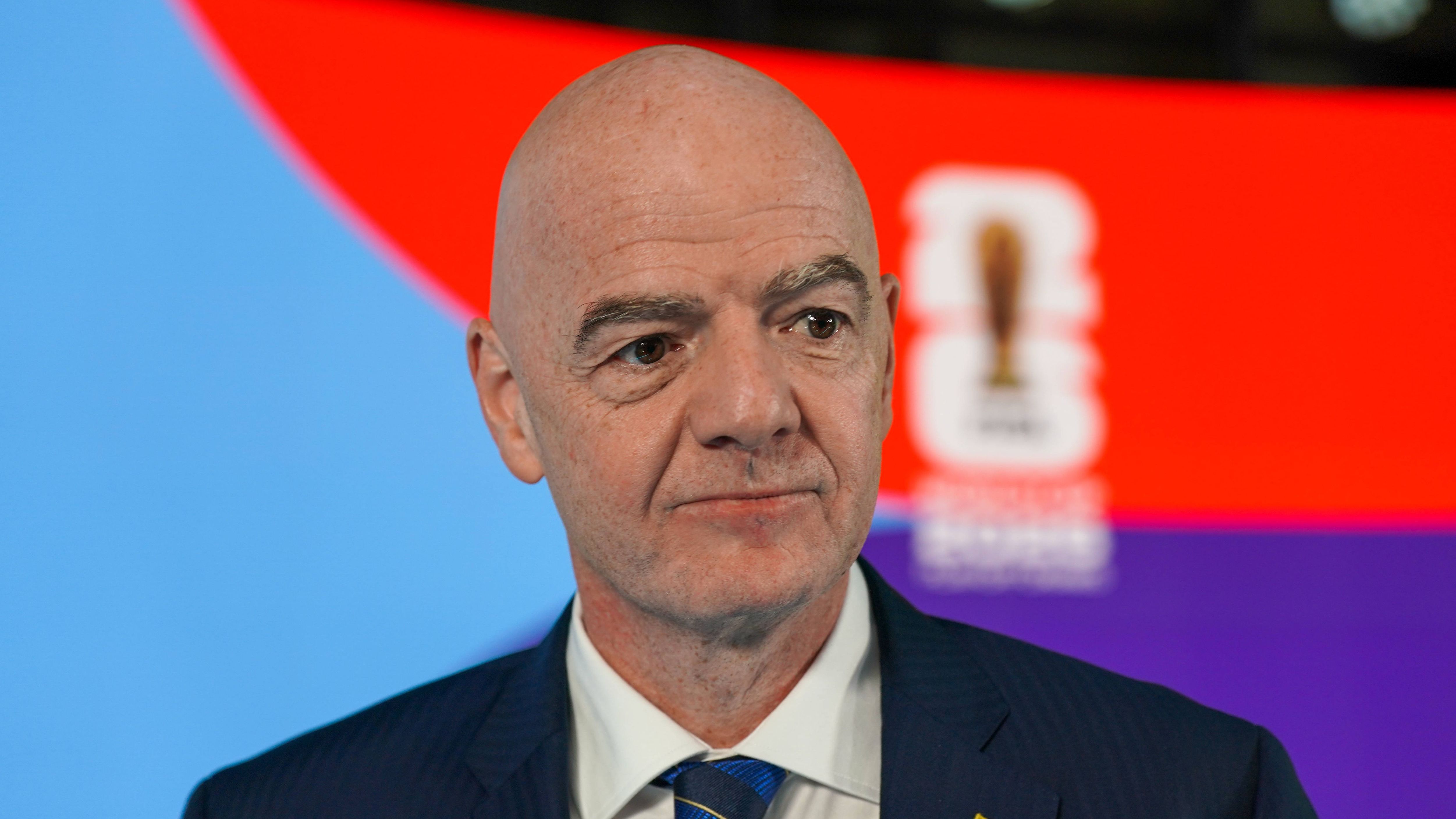 Gianni Infantino's Omstreden Salarisplan voor FIFA Forward Enterprise