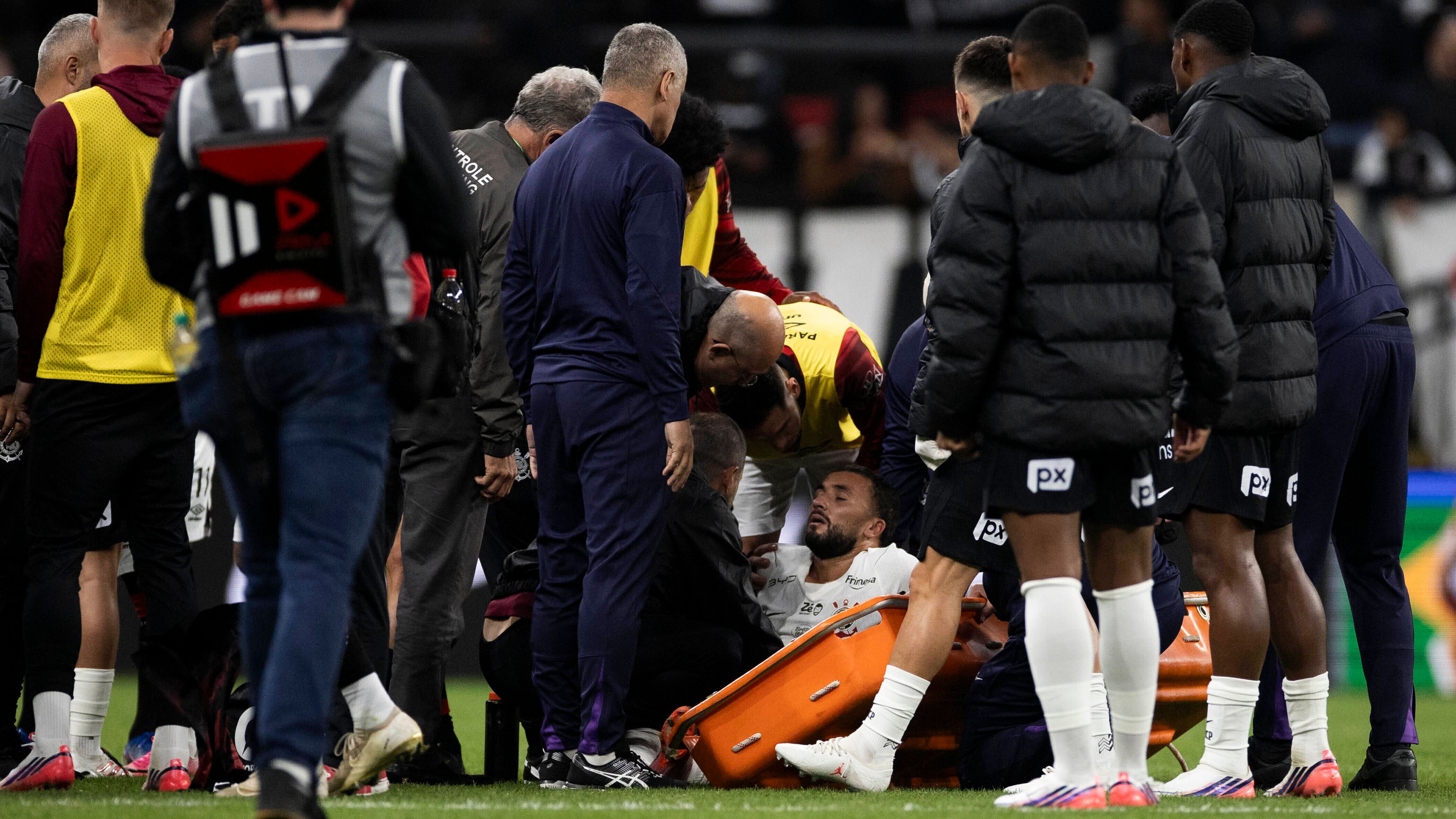 Zware Blessure voor Zakaria Labyad bij Corinthians