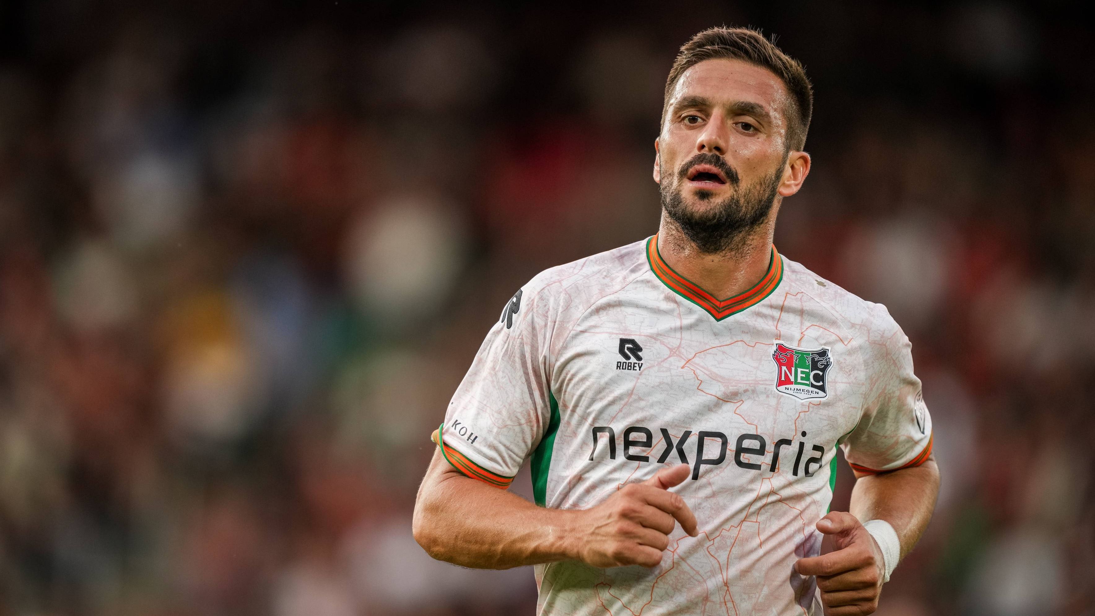 NEC Bereidt Zich Voor op Cruciale Champions League-voorronde