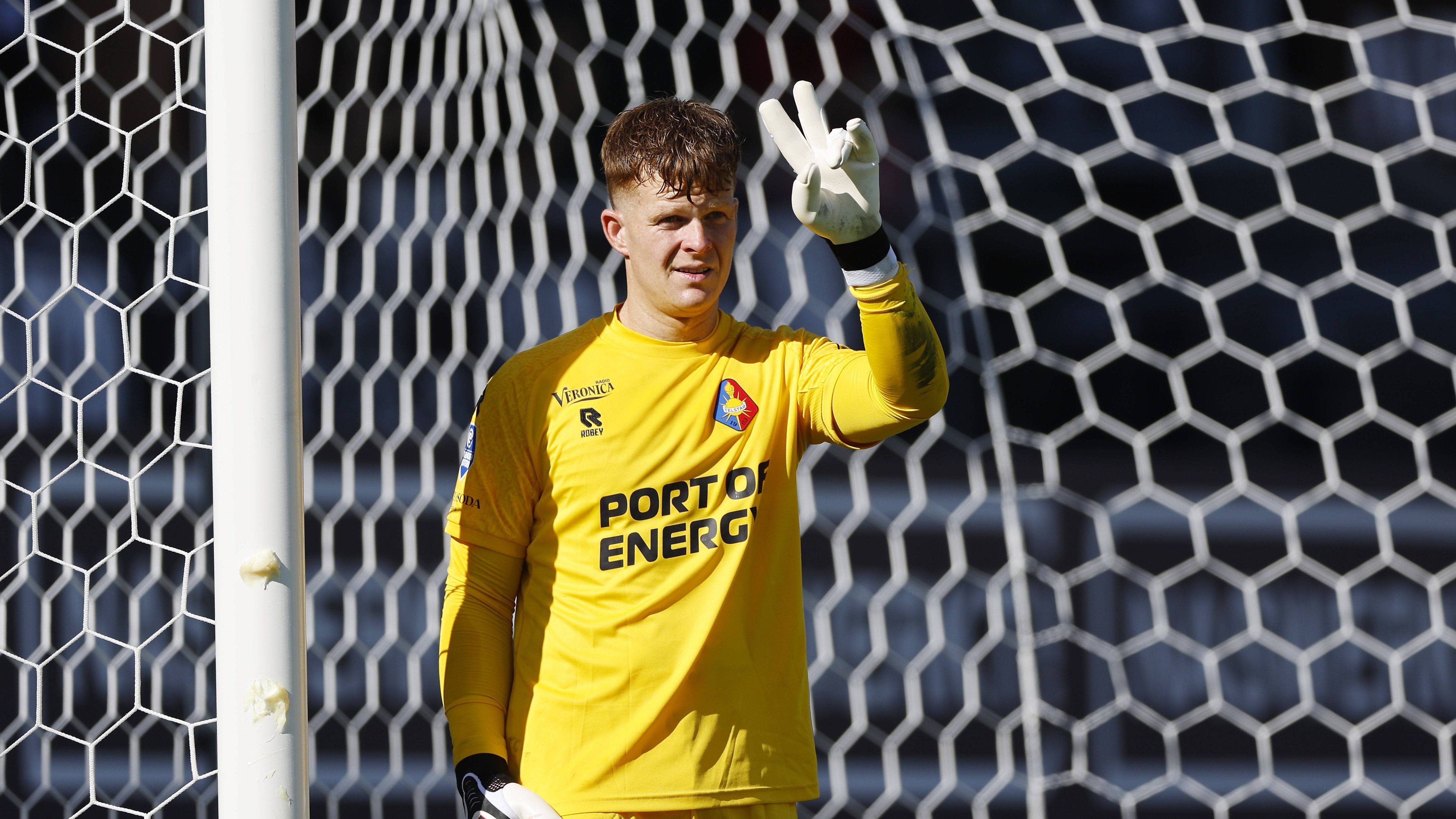 Koeman Junior Krijgt Beledigende DM na Telstar Overwinning