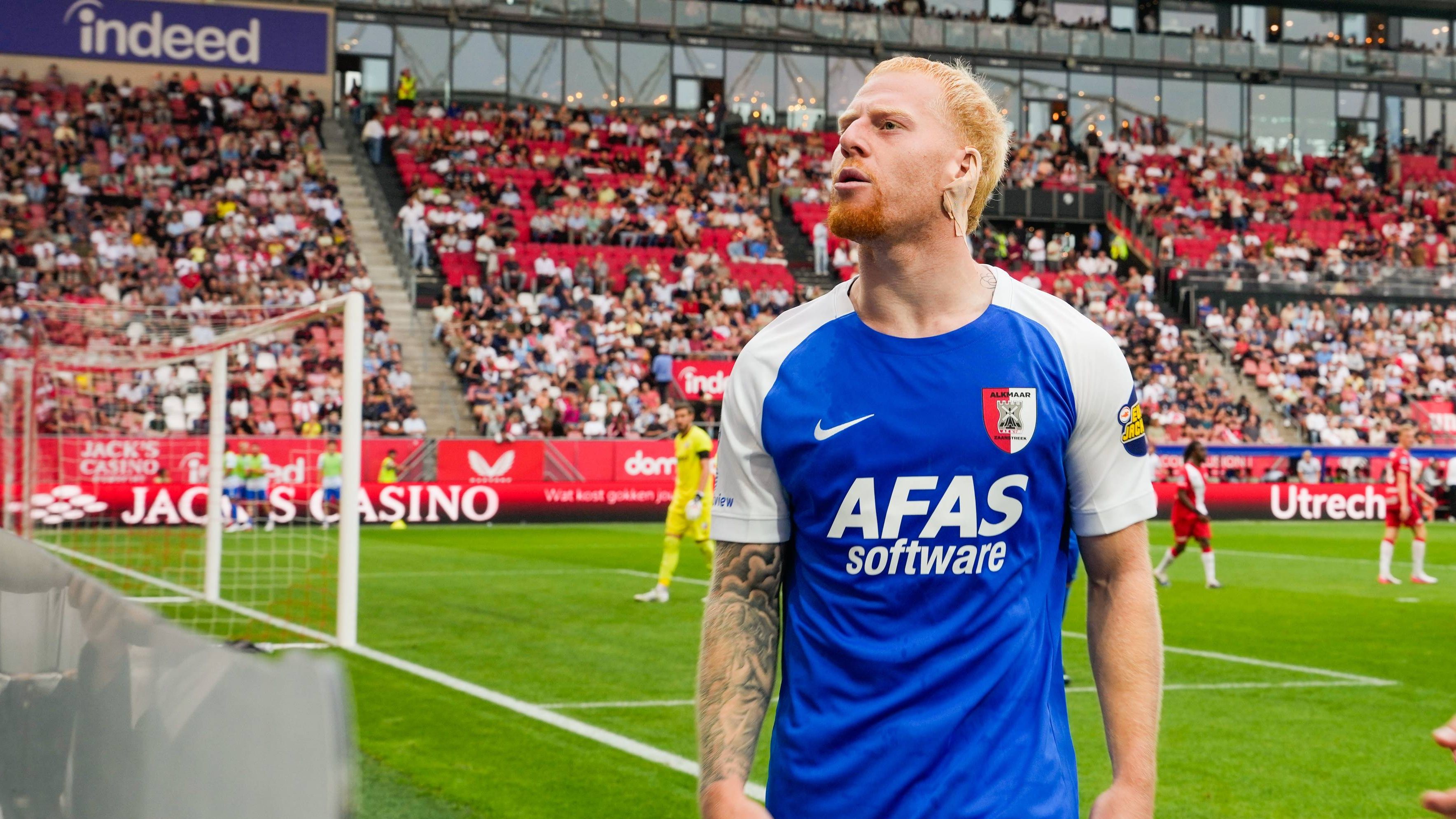 Meerdink fuels speculation over Parrott’s AZ future after Utrecht win