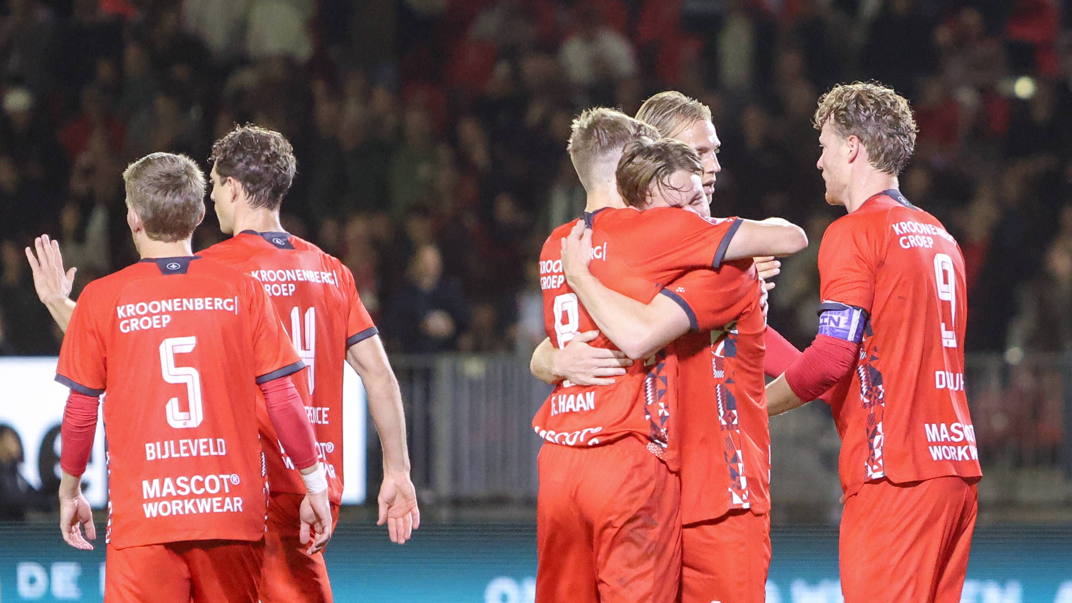 Almere City bezorgt FC Volendam vijfde (!) opeenvolgende uitnederlaag in Keuken Kampioen Divisie
