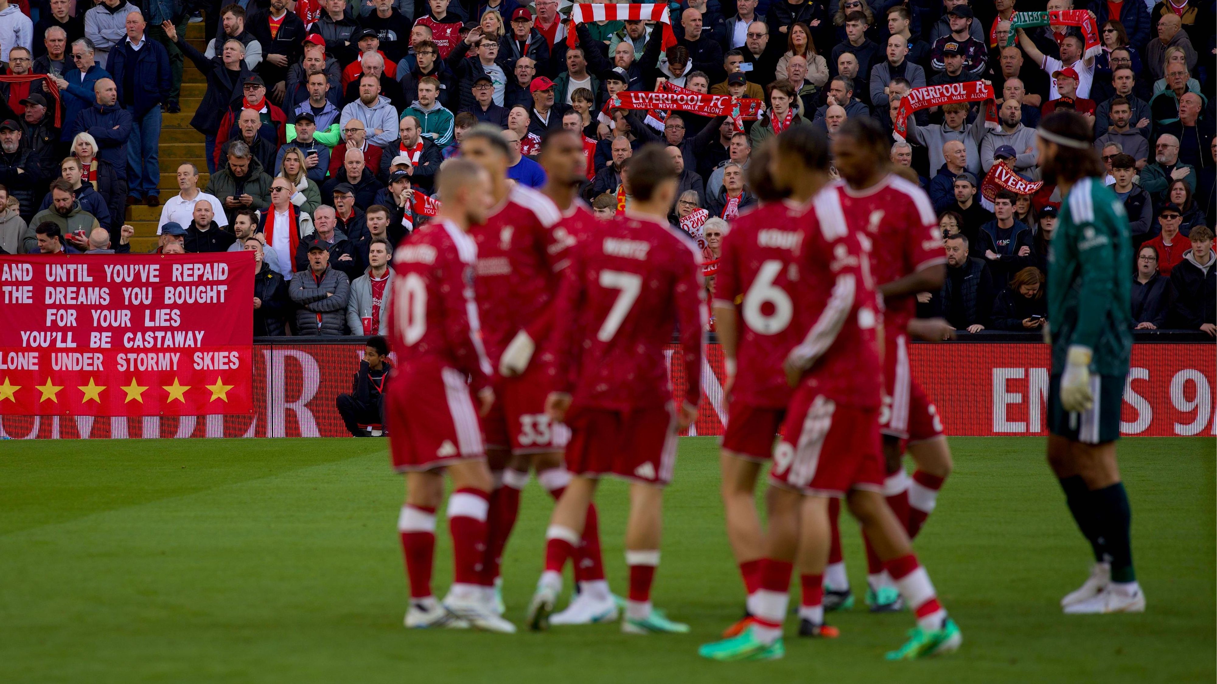 Jamie Carragher calls for Florian Wirtz to be dropped by Liverpool
